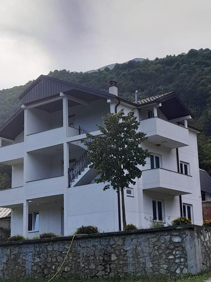 Guest House Florini 2023 Fierze 外观 照片